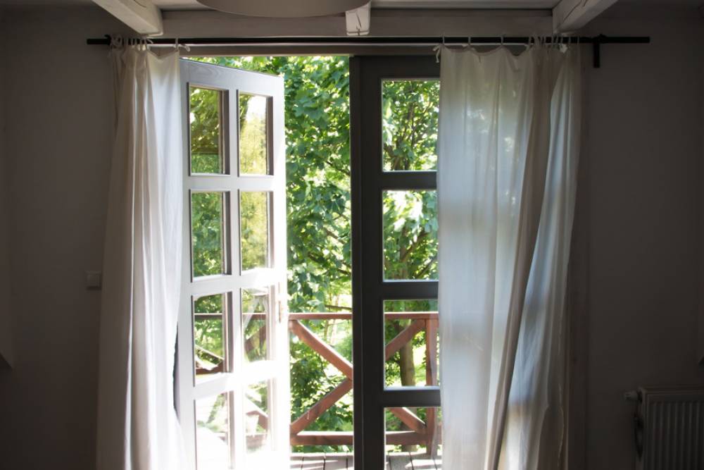 Pokój szary z tarasem