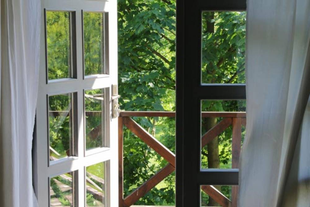 Pokój szary z tarasem